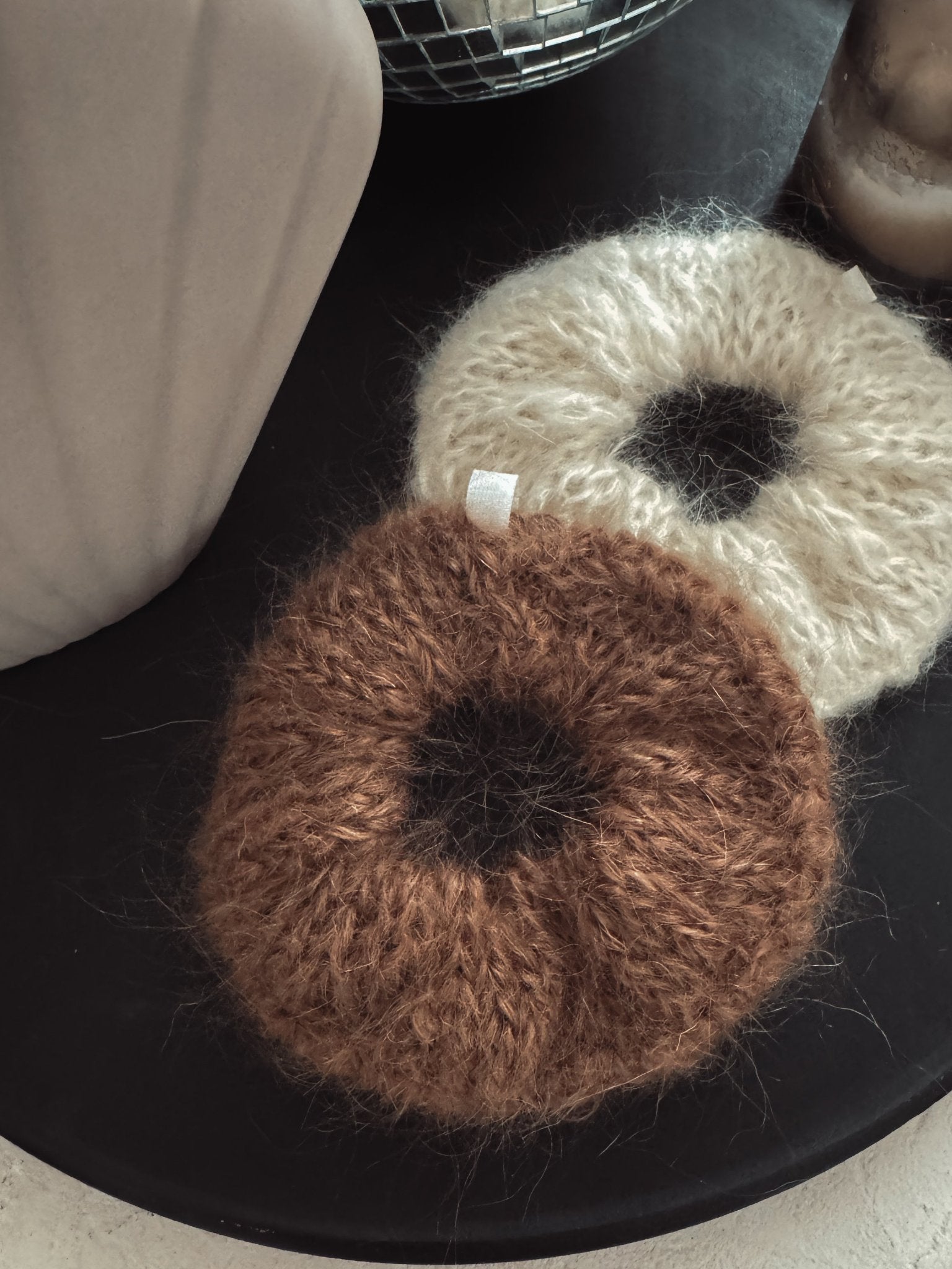 Chouchous en mohair pour prendre soin de ses cheveux parfait pour l'hive